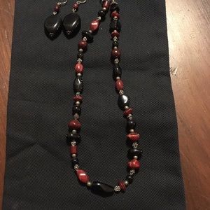 Black and Garnet Necklace and Earring Set